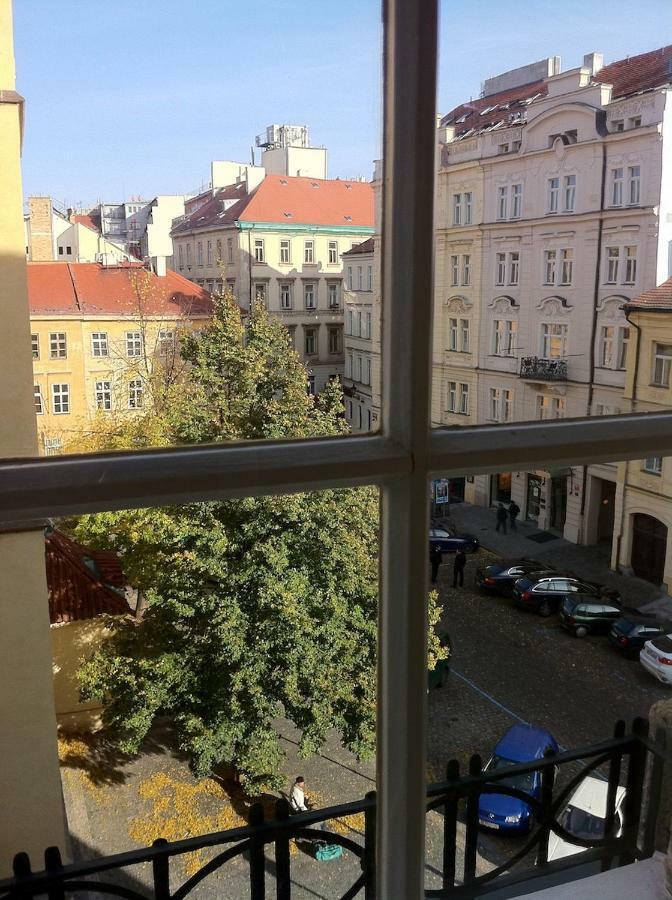 Spacious Elegance In The Heart Of Old Town プラハ エクステリア 写真
