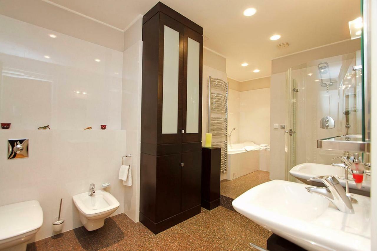 Spacious Elegance In The Heart Of Old Town プラハ エクステリア 写真